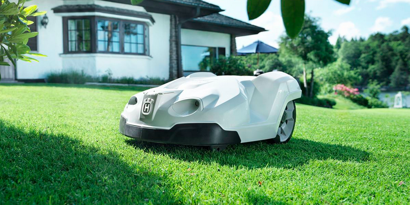 Best Robotic Lawn Mower Reviews