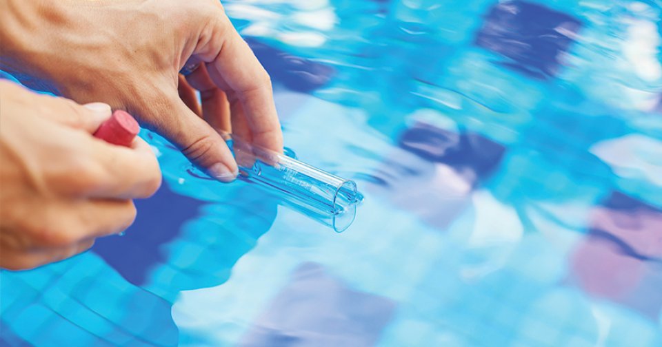 Best Pool Test Strips for Your Swimming Pool 1